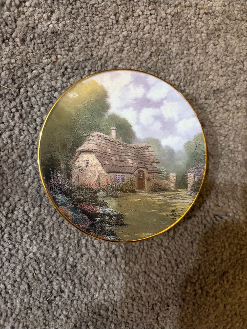 Thomas Kinkade’s enchanted seasons “stone gate cottage” plate (sixth issue)